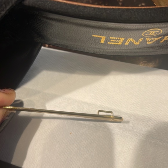 - Chanel Sandals /Buckle broke 2 half inches/ toy can add a new Strap - Picture 11 of 12